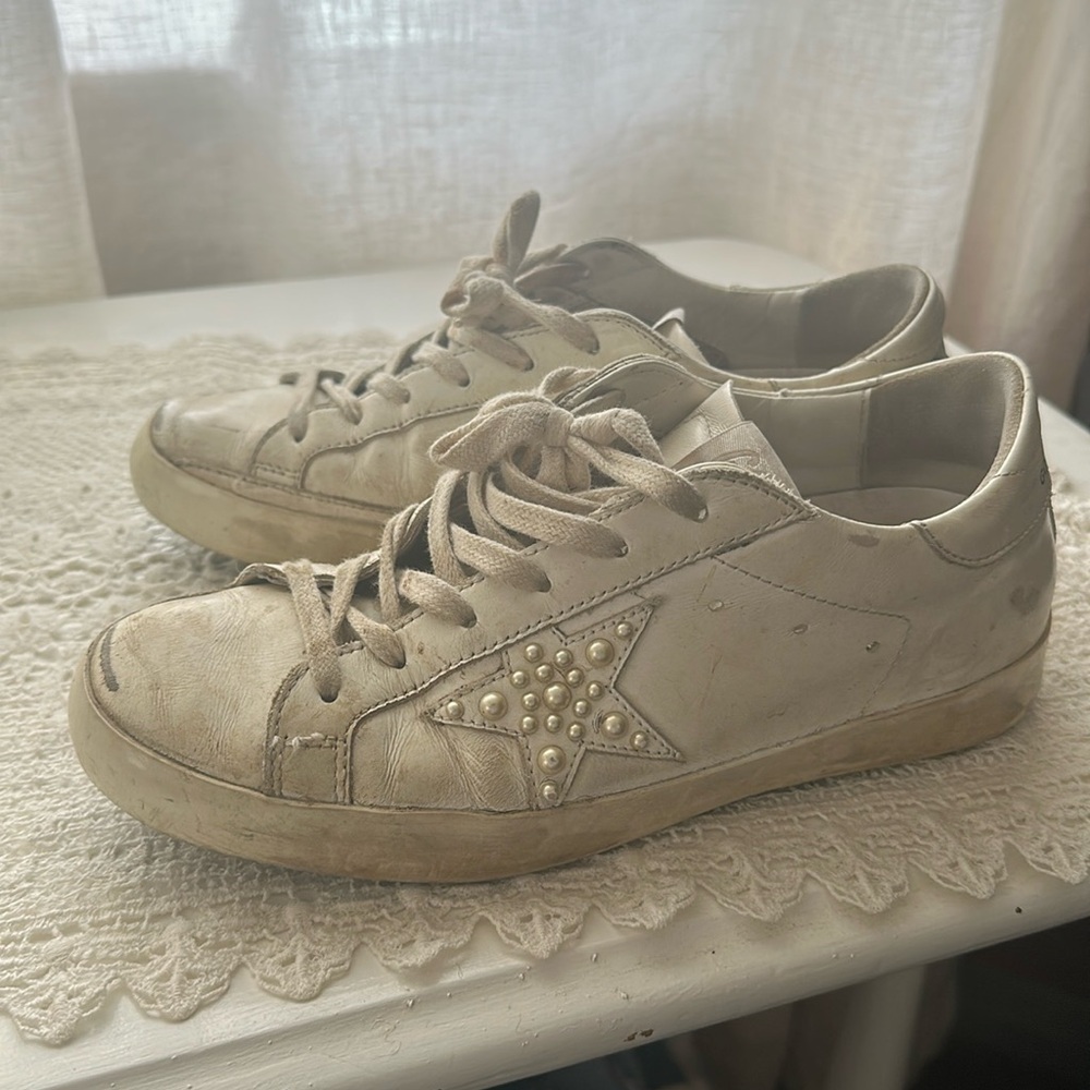 Golden goose sneakers 37